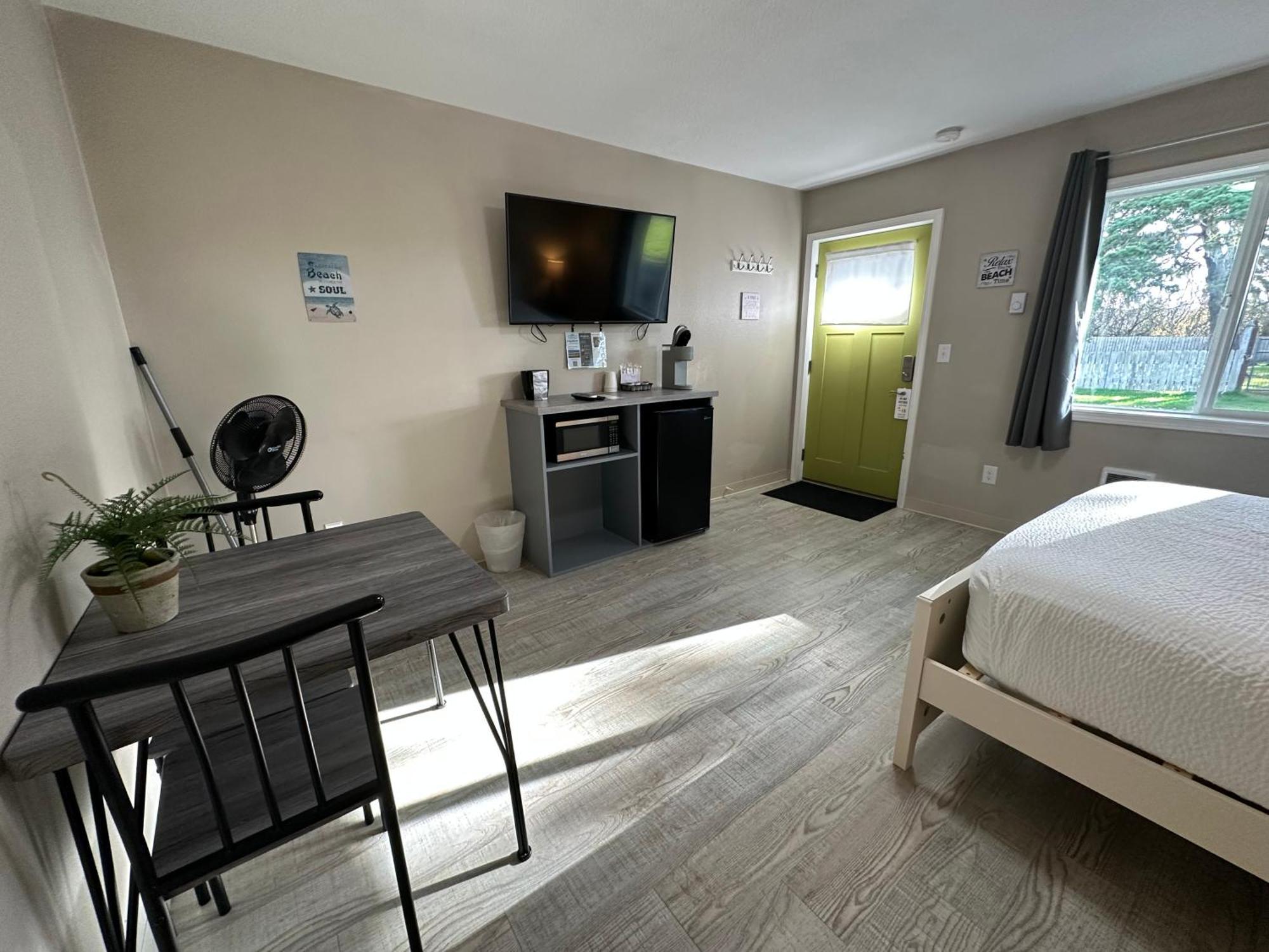 Coastal Inn And Suites Λονγκ Μπίτς Δωμάτιο φωτογραφία